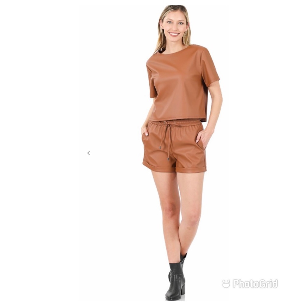 Camel Short set